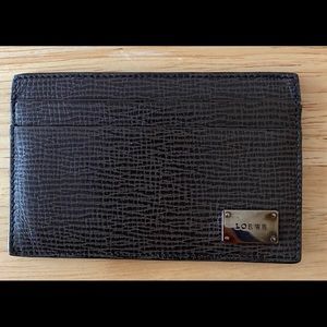 Loewe card case in brown.